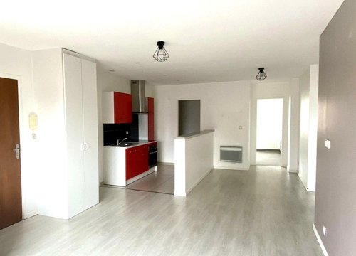 Image d'un appartement 3 pièces 76 m² à 153000€ à bourges (18000)