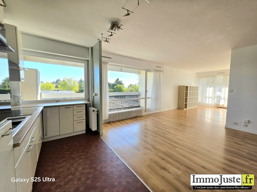 Image d'un appartement 5 pièces 95 m² à 226500€ à "élancourt" (78990)