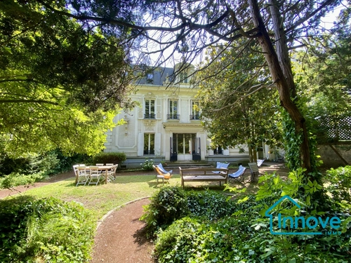 Image d'un maison 12 pièces 378 m² à 2990000€ à versailles (78000)