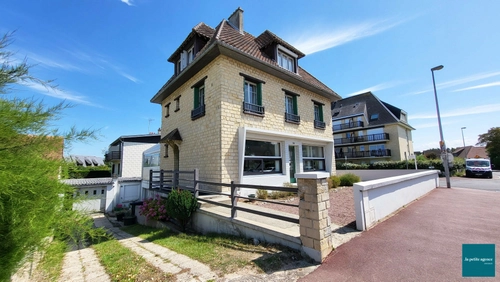 Image d'un maison 20 pièces 366 m² à 681450€ à merville-franceville-plage (14810)