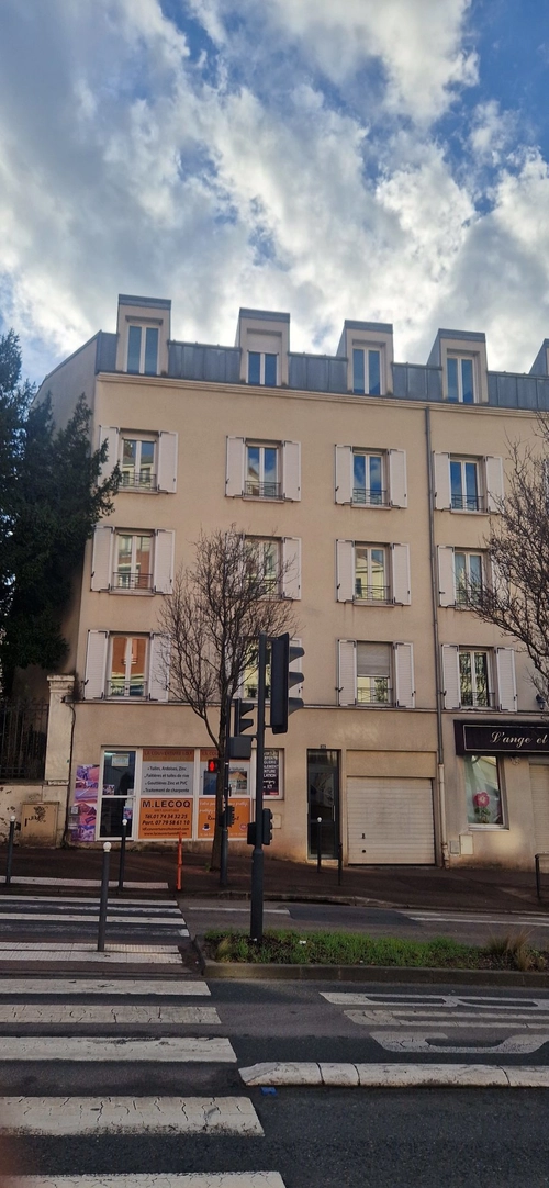 Image d'un appartement 3 pièces 75 m² à 1595€ à vanves (92170)