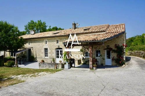 Image d'un maison 12 pièces 298 m² à 504000€ à blaye (33390)