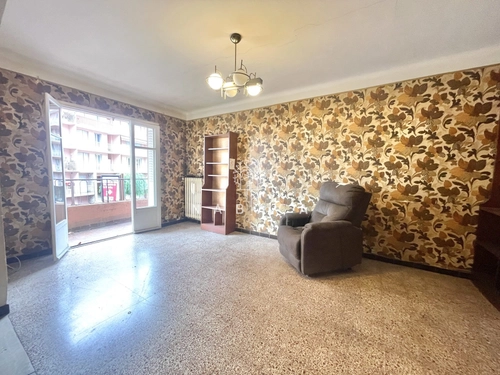 Image d'un appartement 4 pièces 74 m² à 145000€ à grasse (06130)