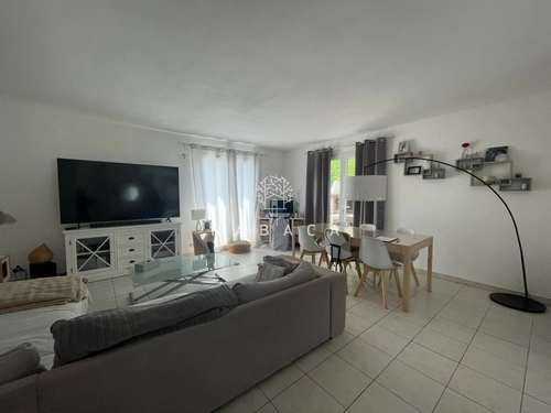 Image d'un maison 4 pièces 87 m² à 390000€ à montauroux (83440)