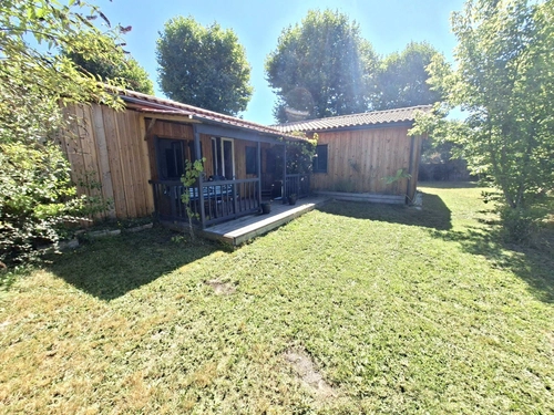 Image d'un maison 3 pièces 71 m² à 379600€ à arès (33740)
