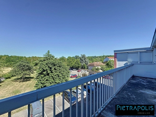 Image d'un appartement 3 pièces 80 m² à 230000€ à saint-genis-laval (69230)
