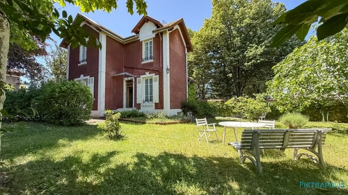 Image d'un maison 5 pièces 100 m² à 799000€ à bron (69500)