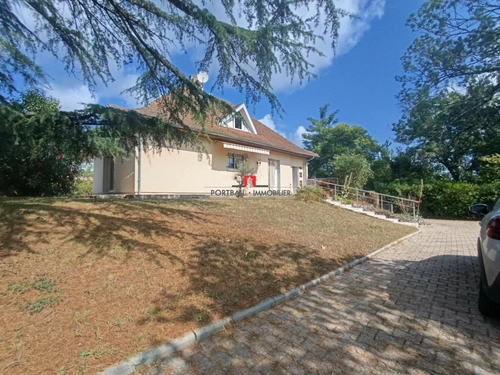 Image d'un maison 6 pièces 175 m² à 490000€ à carbon-blanc (33560)