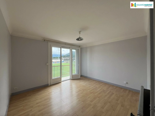 Image d'un appartement 3 pièces 70 m² à 540€ à lourdes (65100)