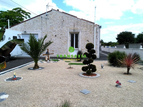 Image d'un maison 10 pièces 150 m² à 246000€ à marans (49500)
