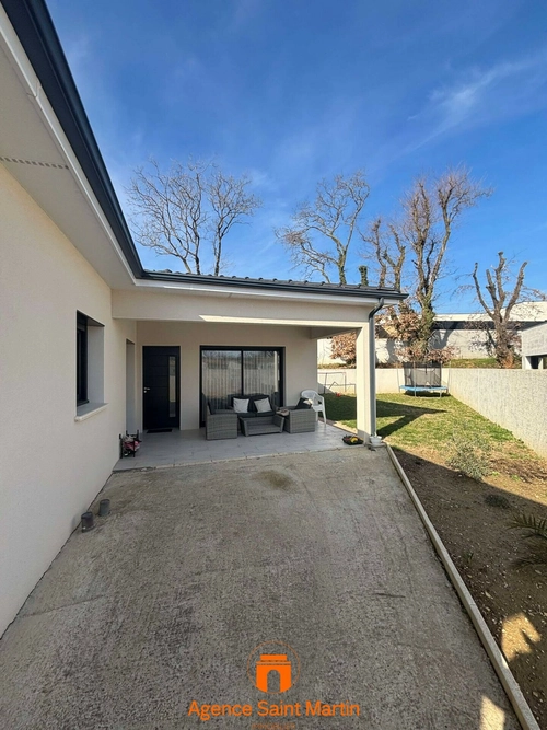 Image d'un maison 4 pièces 112 m² à 325000€ à montboucher-sur-jabron (26740)