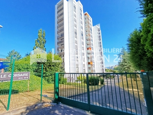Image d'un appartement 3 pièces 69 m² à 88000€ à saint-étienne (42100)