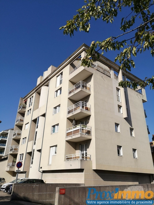 Image d'un appartement 2 pièces 50 m² à 135000€ à voiron (38500)