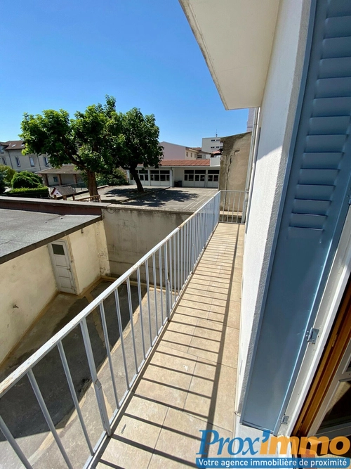 Image d'un appartement 3 pièces 68 m² à 144000€ à voiron (38500)