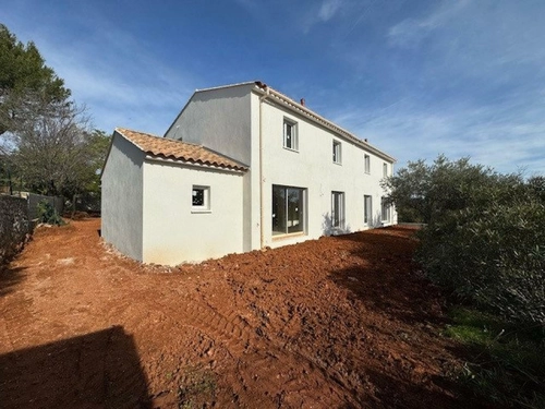 Image d'un maison 4 pièces 107 m² à 335000€ à seillons-source-d'argens (83470)