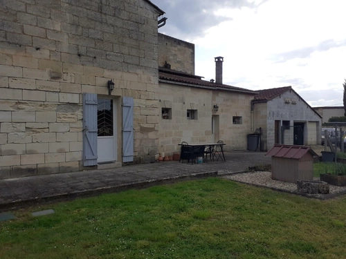 Image d'un maison 5 pièces 154 m² à 218000€ à saint-denis-de-pile (33910)