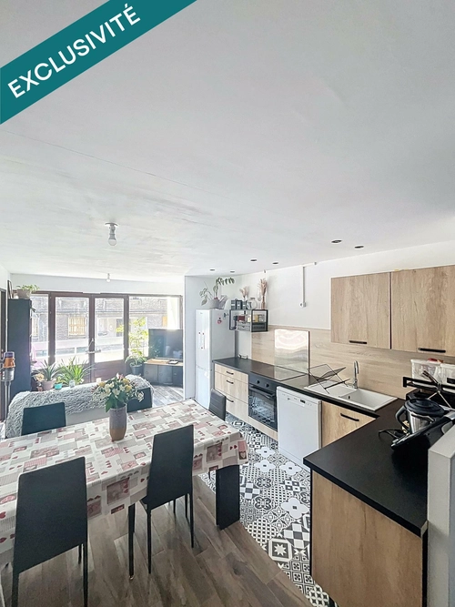 Image d'un appartement 5 pièces 80 m² à 220000€ à cluses (74300)