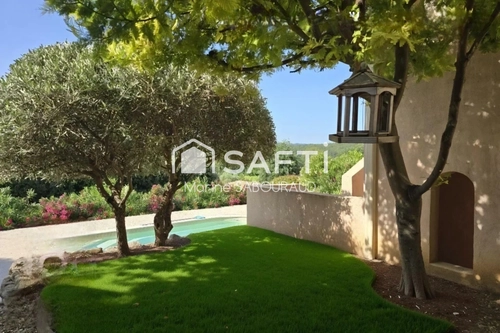 Image d'un maison 5 pièces 171 m² à 459000€ à carcès (83570)