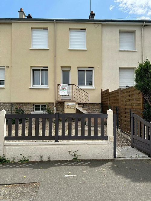 Image d'un maison 4 pièces 88 m² à 111000€ à sablé-sur-sarthe (72300)