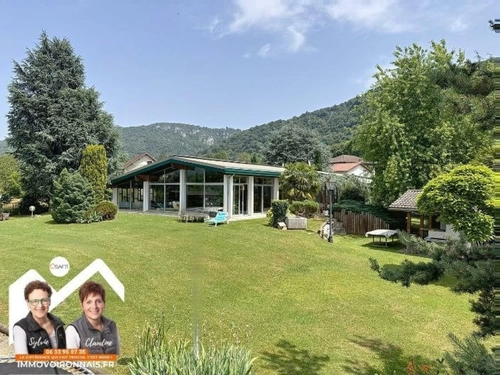 Image d'un maison 5 pièces 225 m² à 650000€ à saint-étienne-de-crossey (38960)