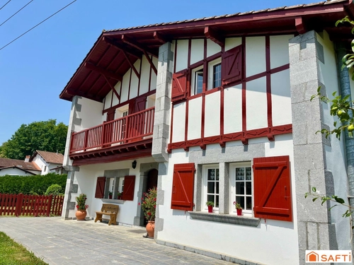 Image d'un maison 7 pièces 152 m² à 408000€ à larceveau-arros-cibits (64120)