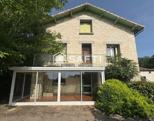Image d'un maison 9 pièces 220 m² à 350000€ à caussade (82300)