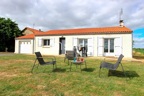 Image d'un maison 4 pièces 89 m² à 162000€ à cezais (85410)