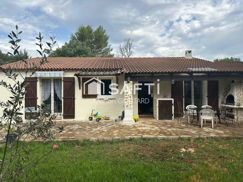 Image d'un maison 6 pièces 140 m² à 420000€ à seillons-source-d'argens (83470)