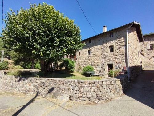 Image d'un maison 3 pièces 99 m² à 165000€ à saint-genest-lachamp (07160)