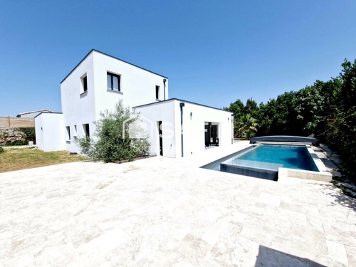 Image d'un maison 8 pièces 152 m² à 460000€ à angles (85750)