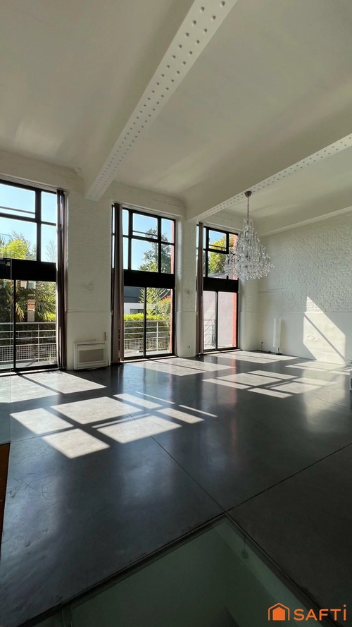 Image d'un appartement 5 pièces 236 m² à 495000€ à tourcoing (59200)