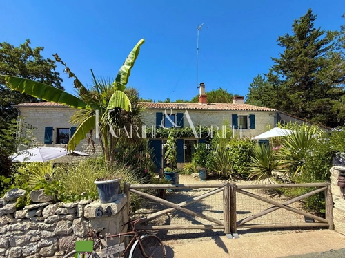 Image d'un maison 6 pièces 132 m² à 392000€ à fontenay-le-comte (85200)