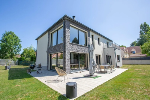 Image d'un maison 7 pièces 240 m² à 1185000€ à saint-rémy-lès-chevreuse (78470)