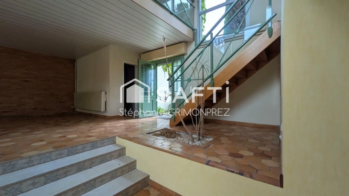 Image d'un maison 4 pièces 188 m² à 218400€ à boutiers-saint-trojan (16100)