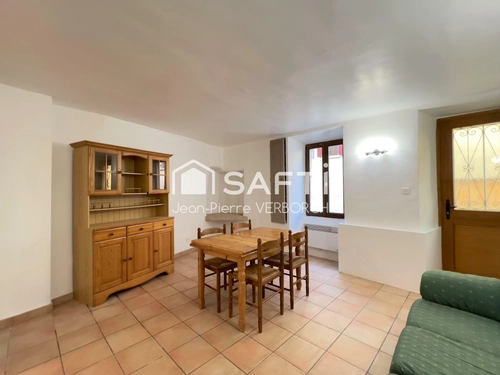Image d'un maison meublée 2 pièces 52 m² à 560€ à régusse (83630)