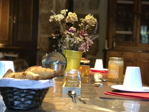 Image d'un maison 16 pièces 510 m² à 899000€ à figeac (46100)