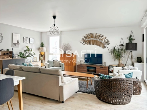 Image d'un appartement 5 pièces 128 m² à 470000€ à bordeaux (33200)