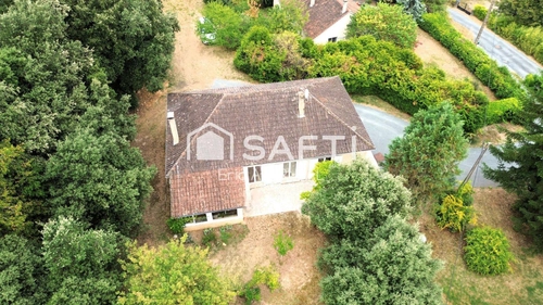 Image d'un maison 4 pièces 150 m² à 295000€ à sarlat-la-canéda (24200)