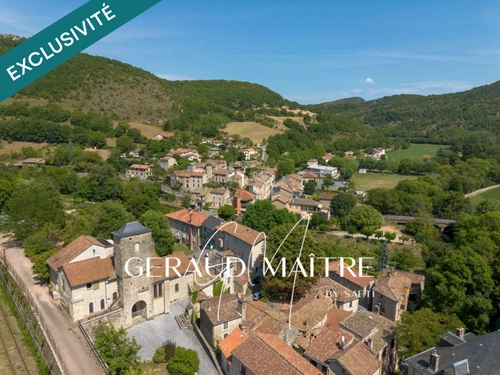 Image d'un maison 8 pièces 101 m² à 69000€ à fondamente (12540)