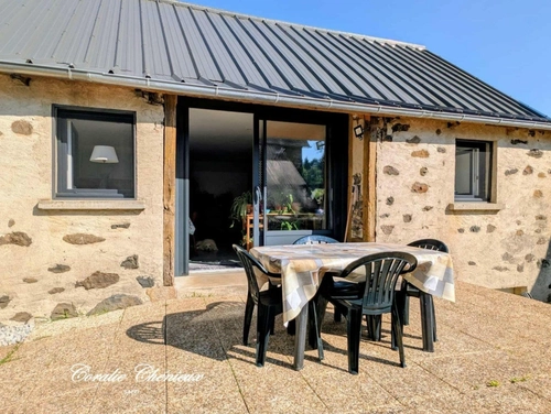 Image d'un maison 7 pièces 145 m² à 98500€ à jaleyrac (15200)