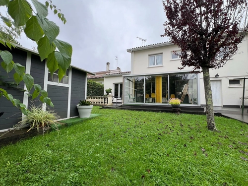 Image d'un maison 5 pièces 104 m² à 420000€ à bruges (33520)
