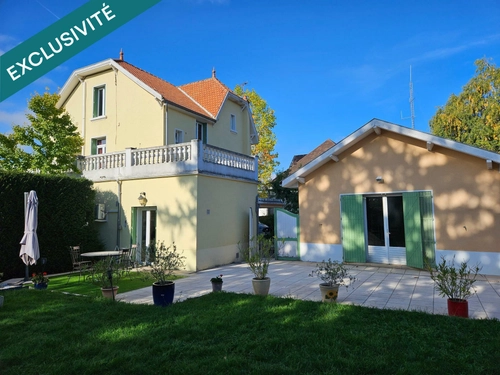 Image d'un maison 9 pièces 220 m² à 430000€ à puy-guillaume (63290)