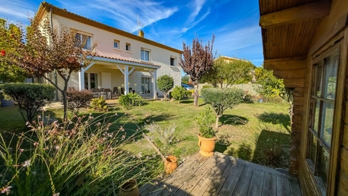 Image d'un maison 7 pièces 172 m² à 309000€ à le passage (47520)