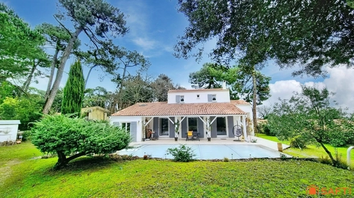 Image d'un maison 7 pièces 160 m² à 504000€ à meschers-sur-gironde (17132)