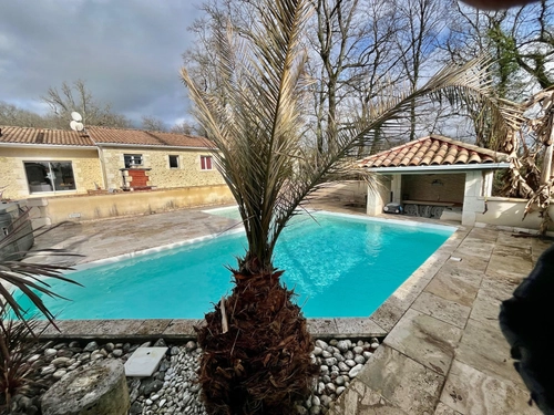 Image d'un maison 9 pièces 226 m² à 565000€ à plaisance (86500)