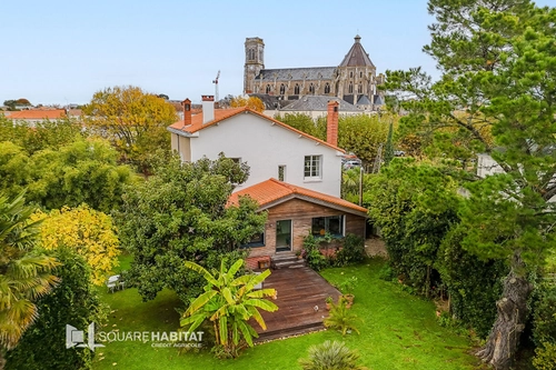 Image d'un maison 8 pièces 212 m² à 657620€ à aizenay (85190)
