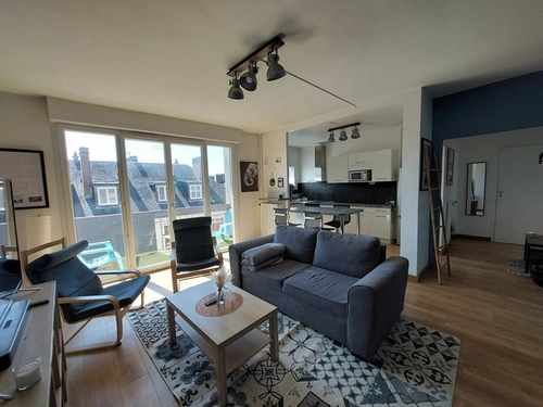 Image d'un appartement 3 pièces 66 m² à 85000€ à elbeuf (76500)