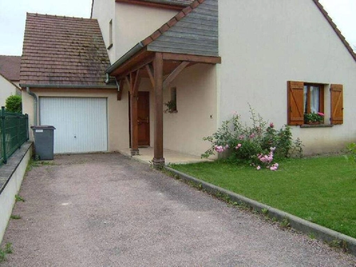Image d'un maison 5 pièces 143 m² à 299000€ à sens (89100)