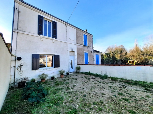 Image d'un maison 2 pièces 70 m² à 155000€ à saintes (17100)