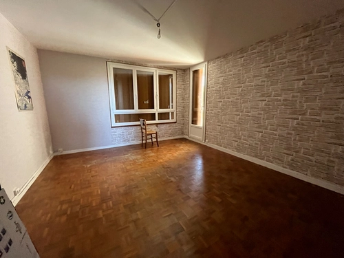 Image d'un appartement 2 pièces 52 m² à 50000€ à nevers (58000)